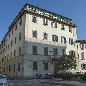 Konukevi Benedetta, Floransa